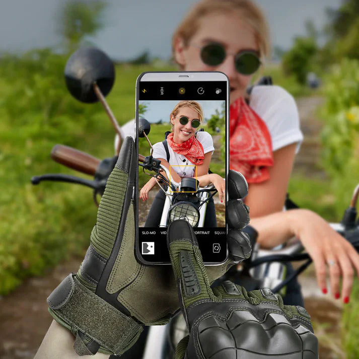 Taktikai Motos Kesztyűk – Extrém Védelem és Fogás 
