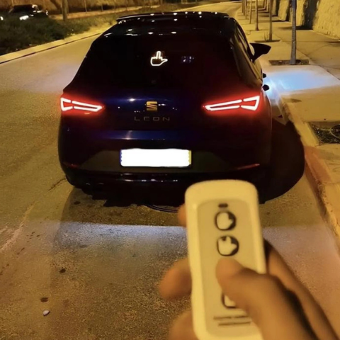 Světelný signál pro auto - Komunikujte bezpečně 