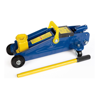Hydraulinen tunkki 2T — Kestävä työkalu autolle 